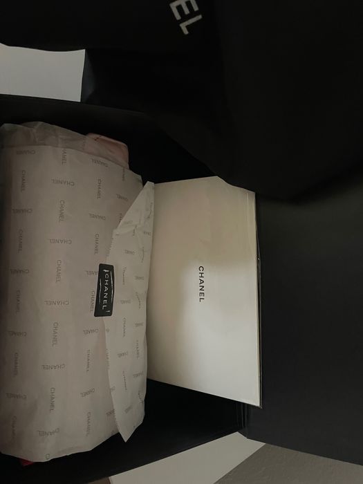 CHANEL чанта тип багета