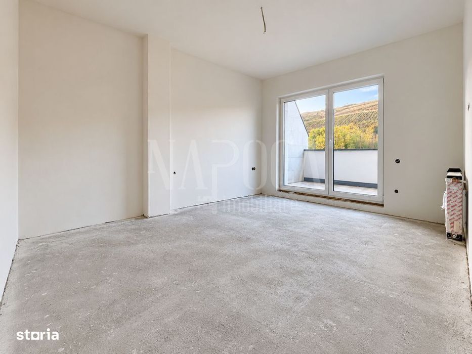 Apartament 3 camere de vanzare in Floresti