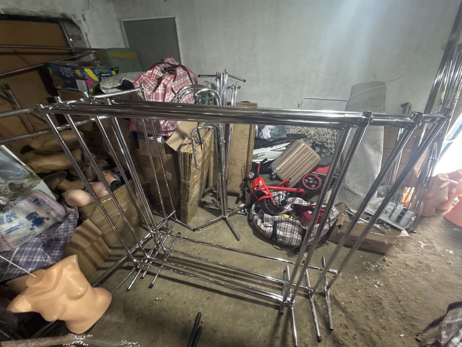 Вешалки      100тнг