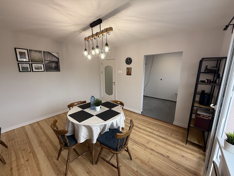 Дава се под наем Етаж от къща в Берковица - 100 кв.м за 119000 € - Снимка #6