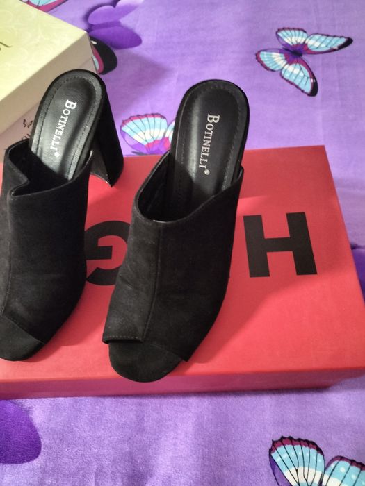 Geci de damă, diferite mărimi.