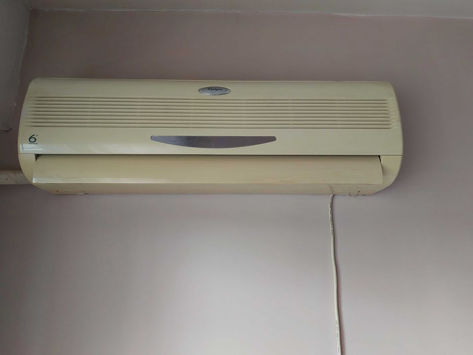 Климатик Whirlpool