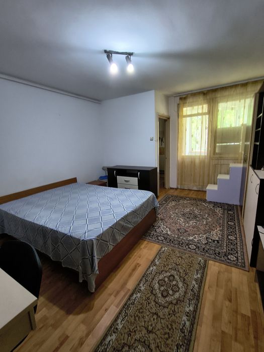 Proprietar închiriez garsonieră Soarelui -Calea București