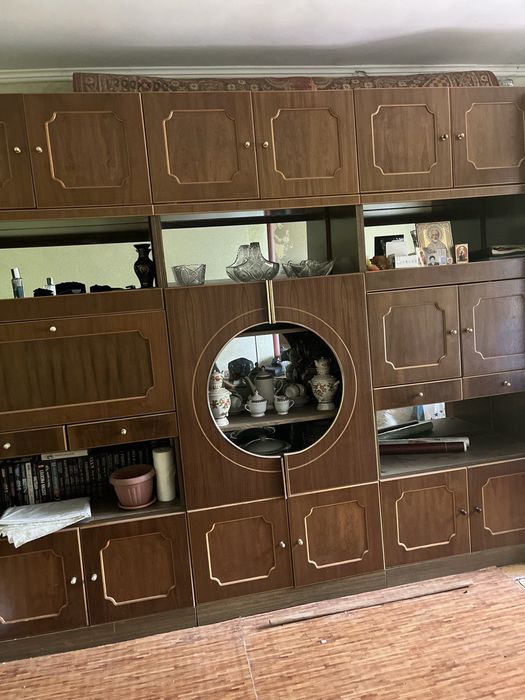 Продам стенку 20000 тенге