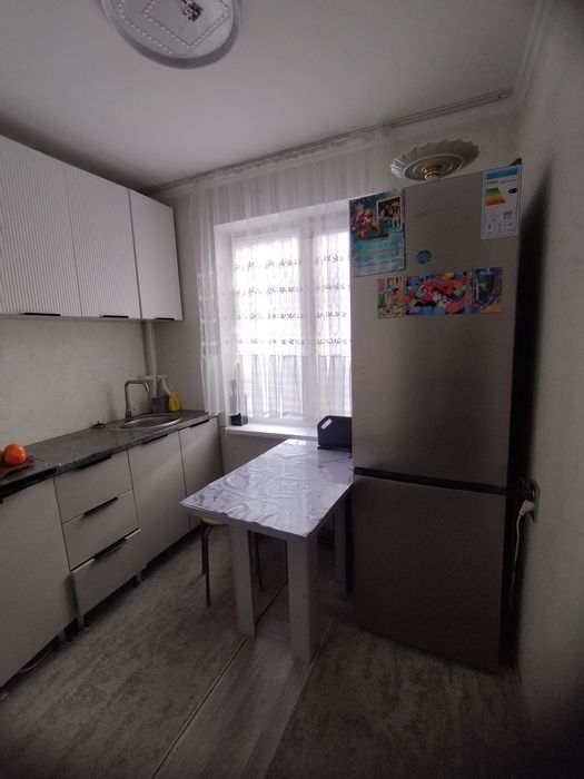 Продается квартира 3 комнатная