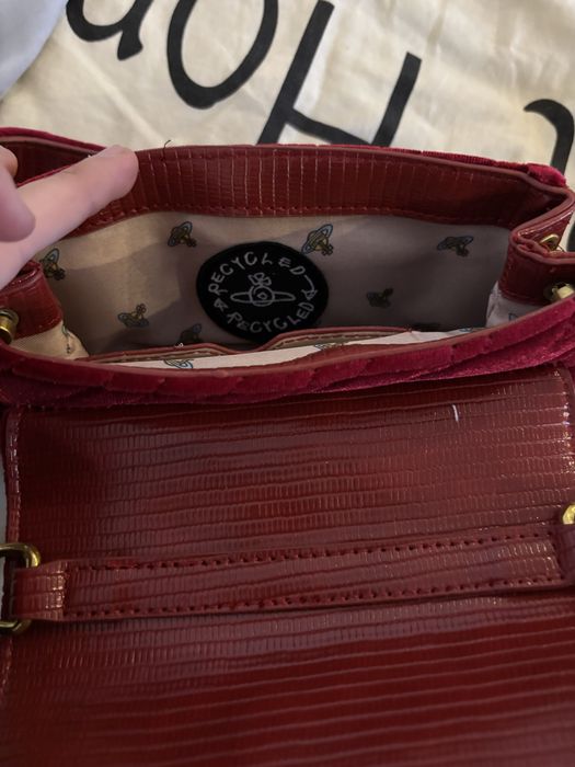 Geanta vivienne westwood red velvet