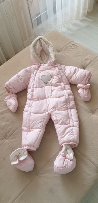 Космонавт от микрофибър в бледо розово  за момиче Майорал