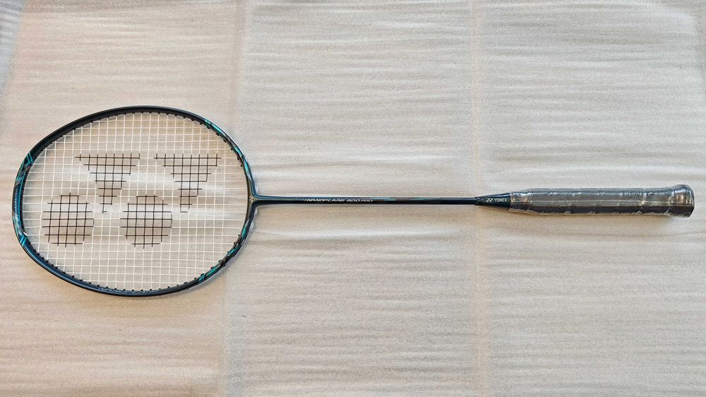 Yonex Nanoflare 800 Pro ракета за бадминтон