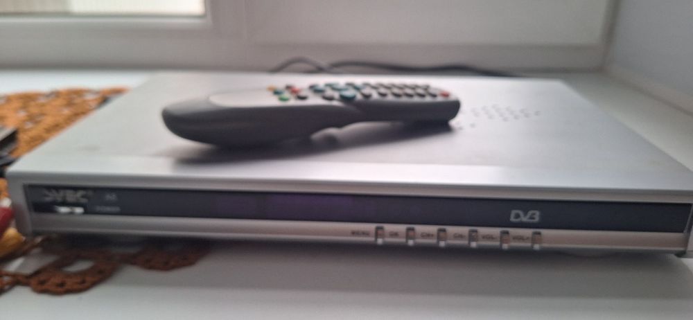 Спутниковый ресивер SVEC A8