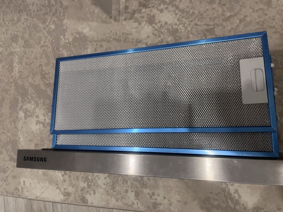 продам вытяжку для кухни