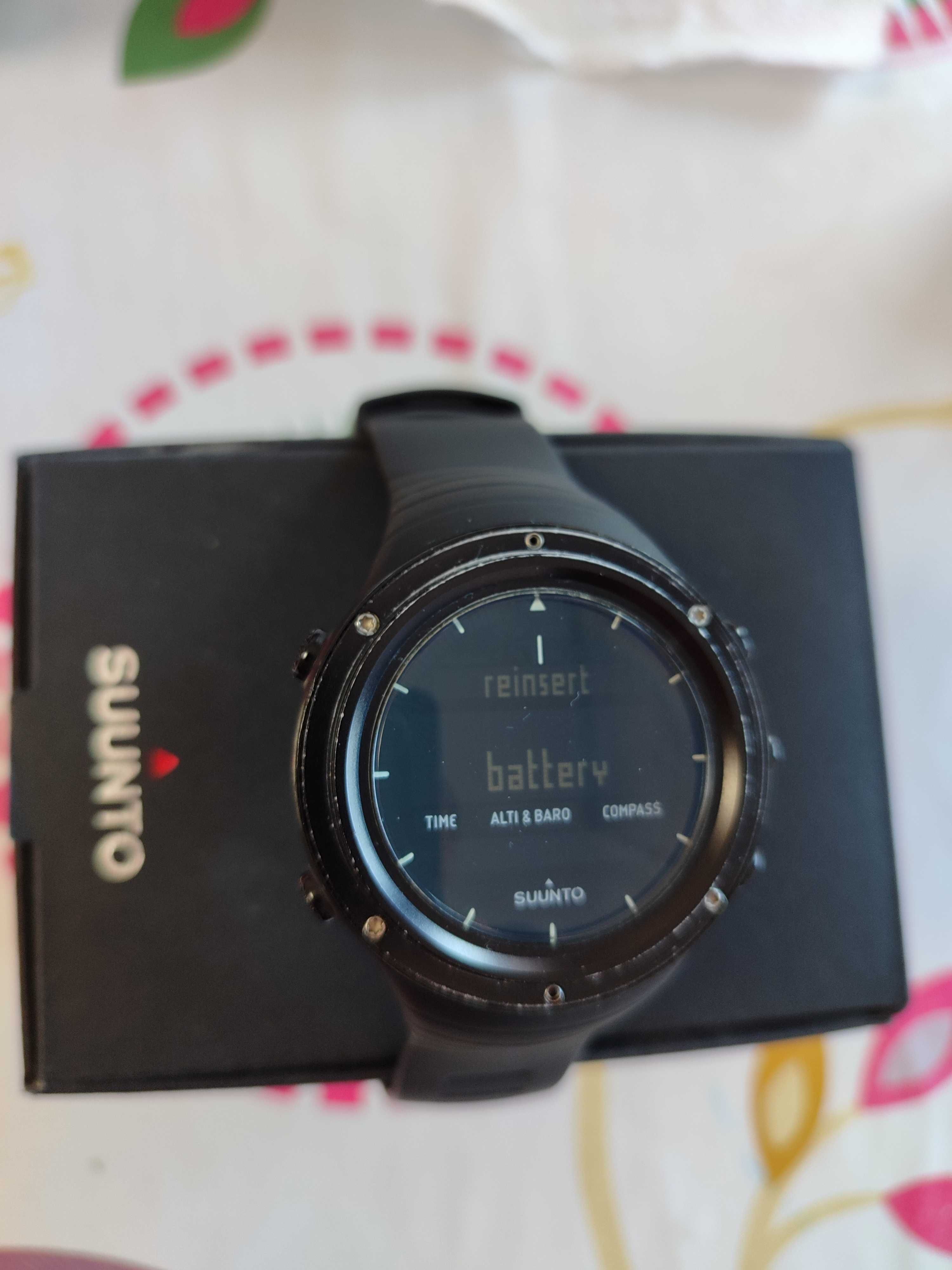 Suunto core all black on sale olx