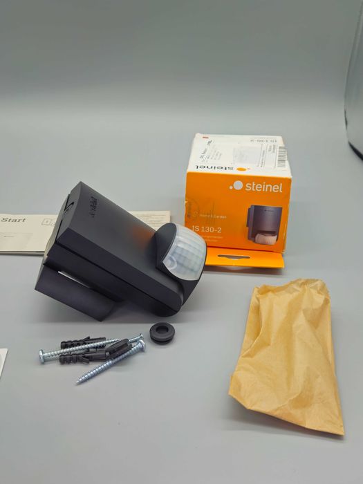 Сензор за движение IS 130-2 за стенен монтаж 130° до 12 м IP54