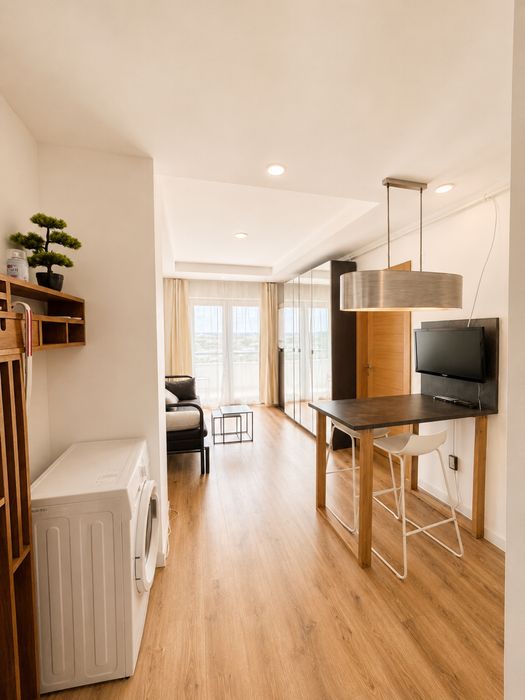 Proprietar vand Apartament 2 camere + terasă generoasă + loc de parcare | Cosmopolis Faza 1 | 38mp