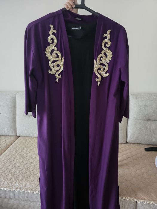 Продам платье с абайкой