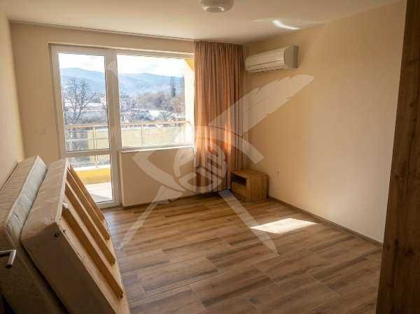 Двустаен апартамент - кв. Остромила - 11394451