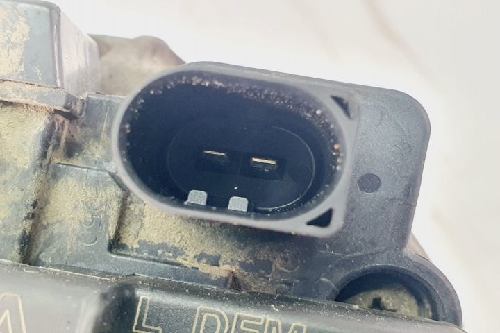 Alternator 1.4 benzina 037903025l 0124315005 Volkswagen VW Golf 4 seria