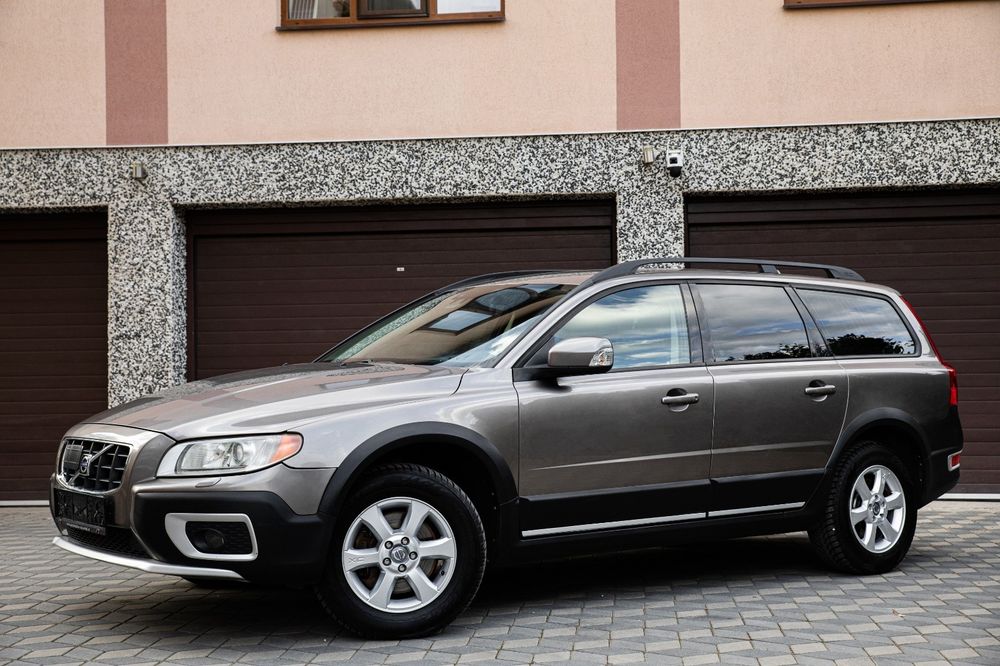 volvo xc70
