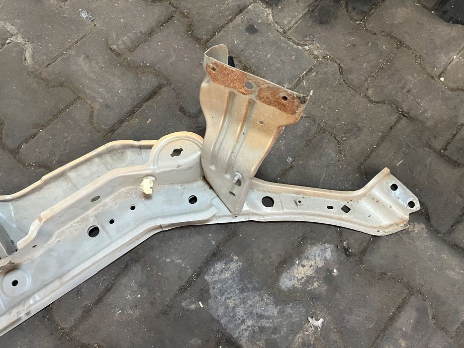 передняя панель на lada xray