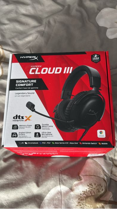 Casti Gaming HyperX Cloud III