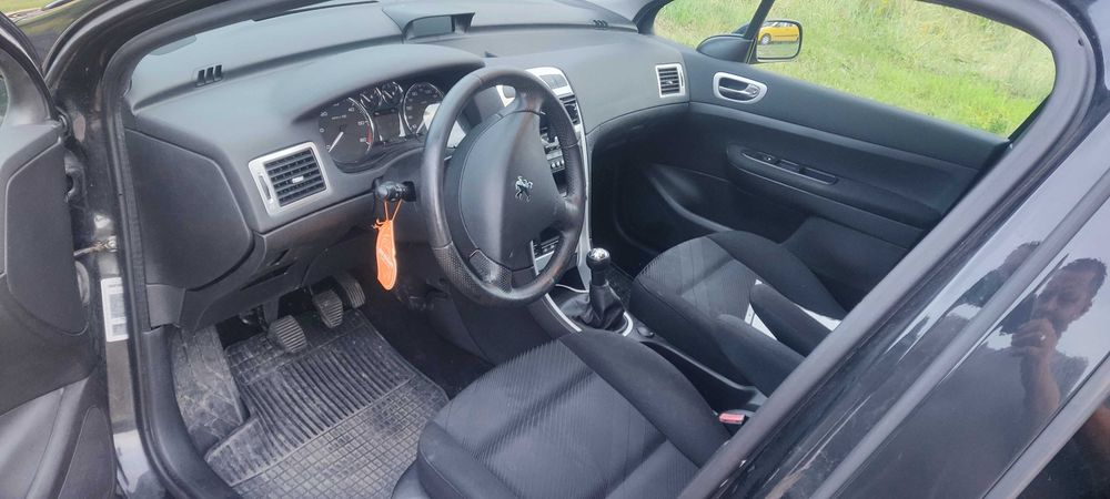 Пежо 307 1.6HDI. 90Hp