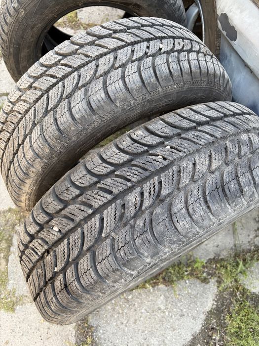 Продавам зимни гуми  Hankook  195/65/R15