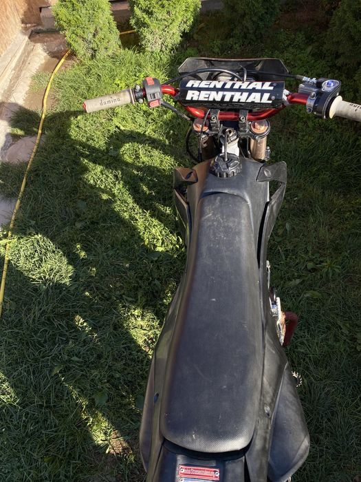 Se vinde cross 150cc