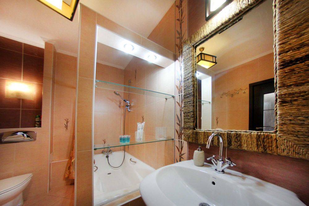 Хорошая однокомнатная-студия в ЖК Мега Тауэр!