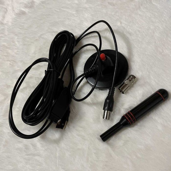 Стайна антена с вграден усилвател за цифрова телевизия