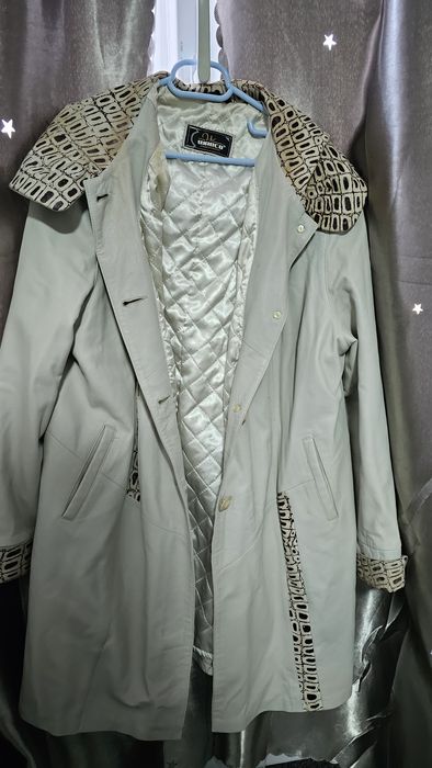 Vand scurta piele matlasata