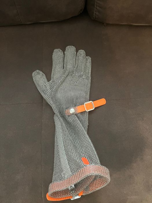 Метални предпазни ръкавици