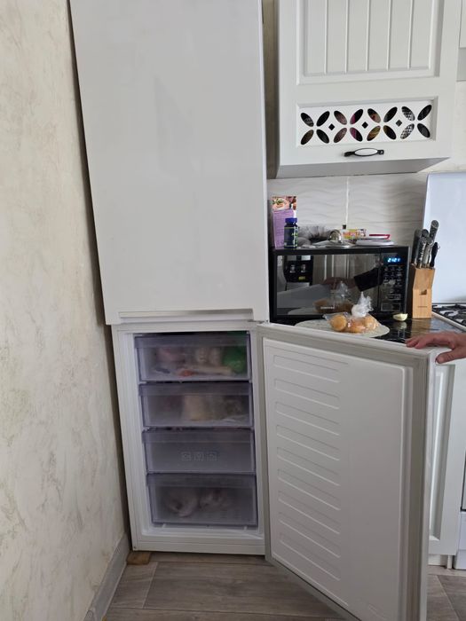 Холодильник в отличном состоянии