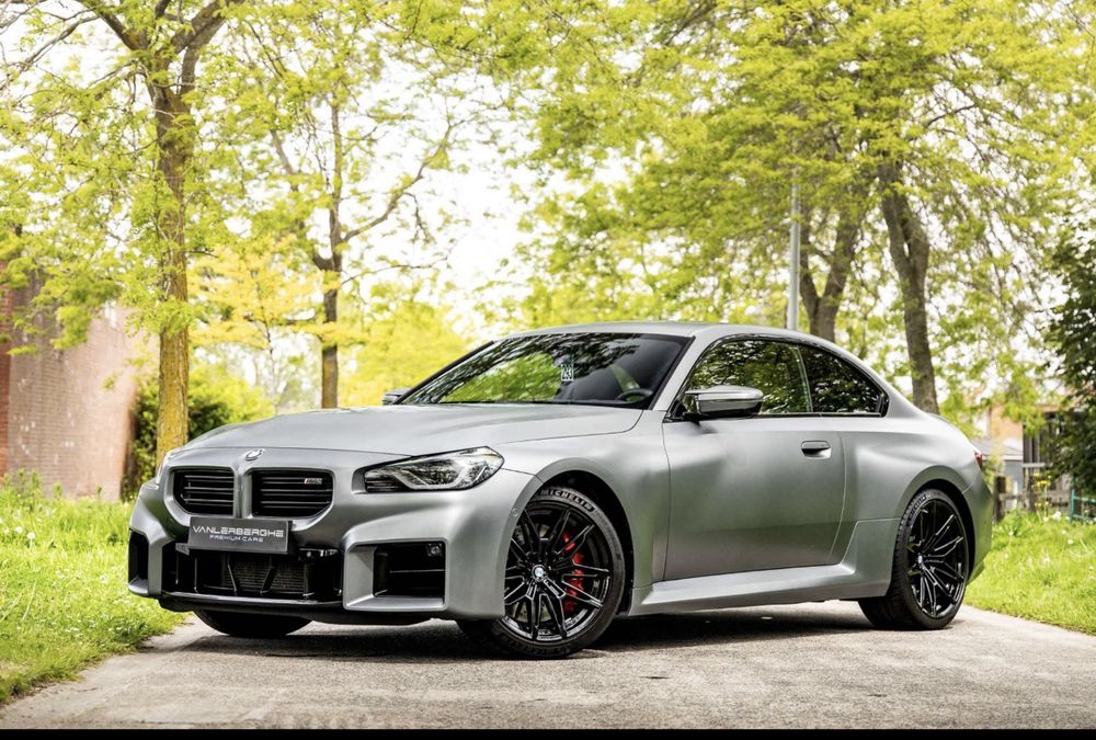 BMW M2 G87 под наем за фотосесии, реклами и видеоклипове