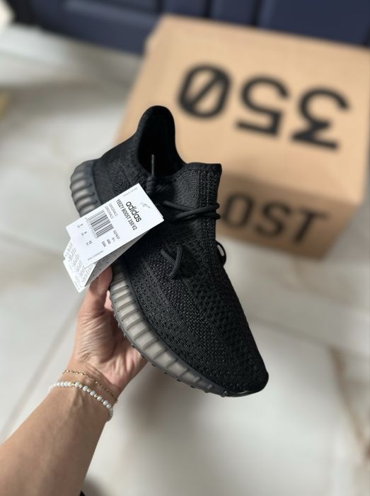 Yezzy Boost 350 V2 Black - Sneakers Top Marime 44