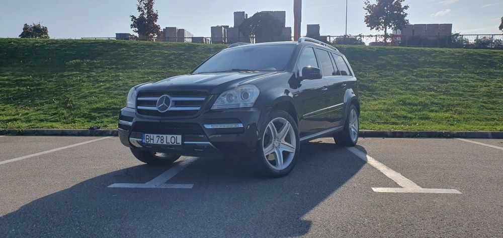 MERCEDES-BENZ GL-Class 2012 — imagine 3