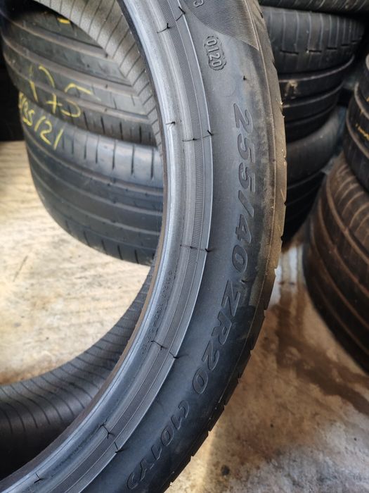 255 40 20,2buc vară, Pirelli Pzero,5mm, preț fix pe buc
