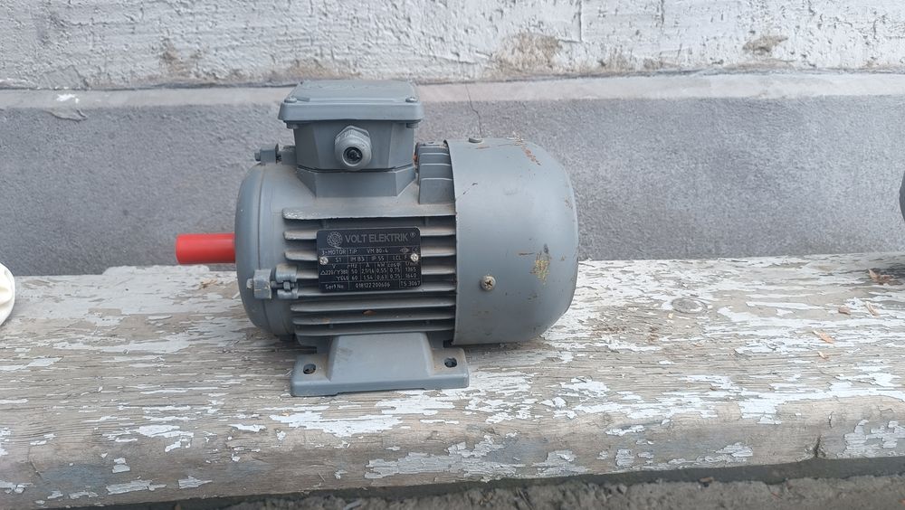 Электродвигатель новый