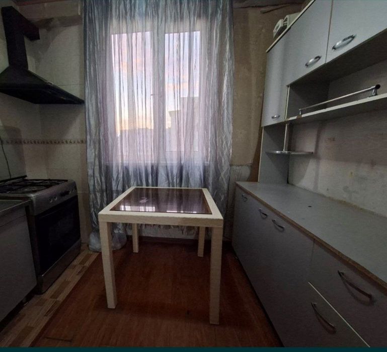 Срочно продаётся 3 х комнатная квартира