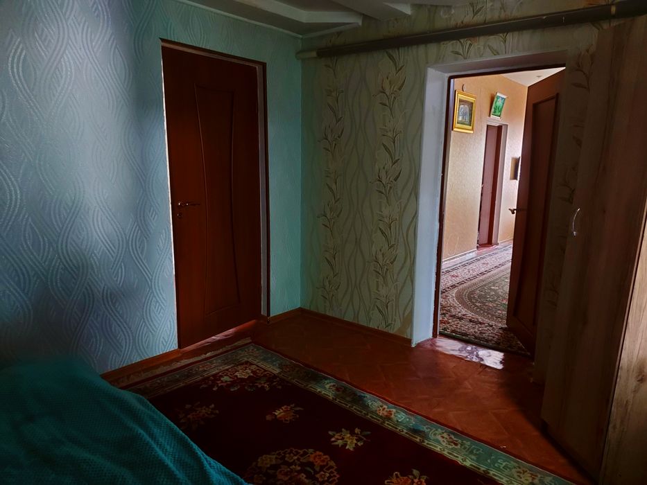 Частный дом с участком