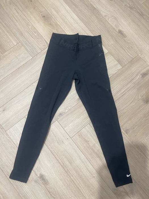 Дамски клин Nike