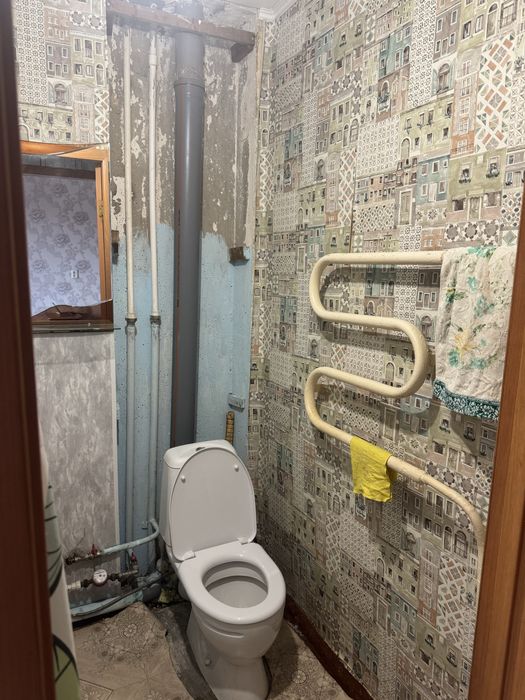 Продам 1 ком кв . 3мкр 16дом