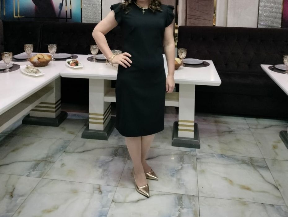 Продам платье фирмы Vipart