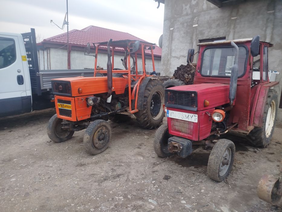 Tractor U 445 fab 2002 și utilaje
