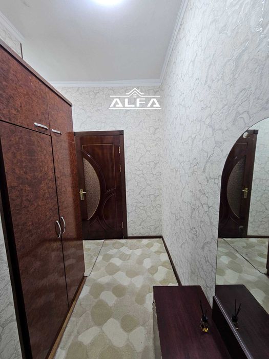 Buxoroda uy xonadon kvartira sotiladi 2 xonali 50m² 2-qavat.