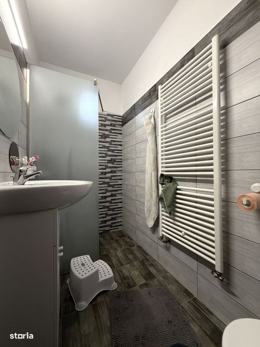 Apartament 2 camere, 69 mp utili, magazie 13 mp, parter - Iosefin