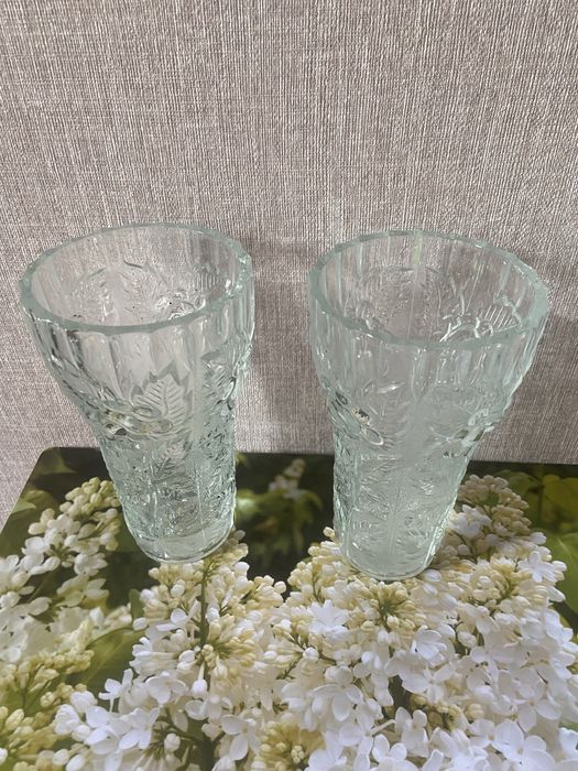 Продам две вазочки для цветов,б/у