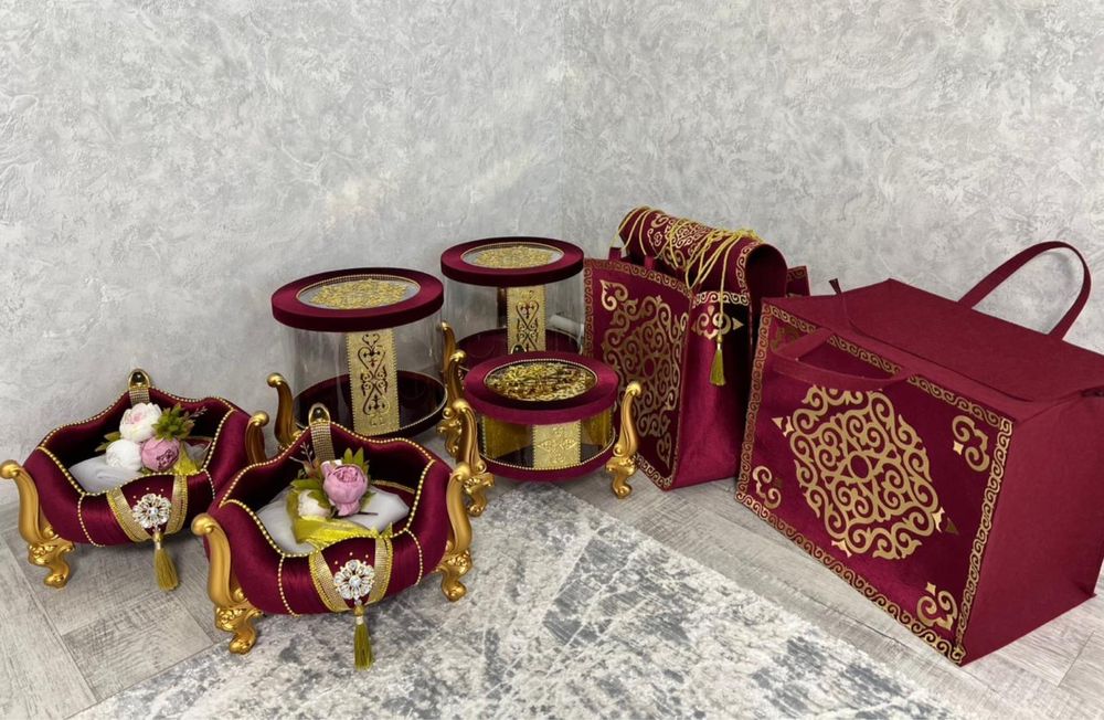 Коржын ,полностью комплект+подушка