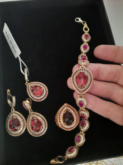 Продам новый серебро 925