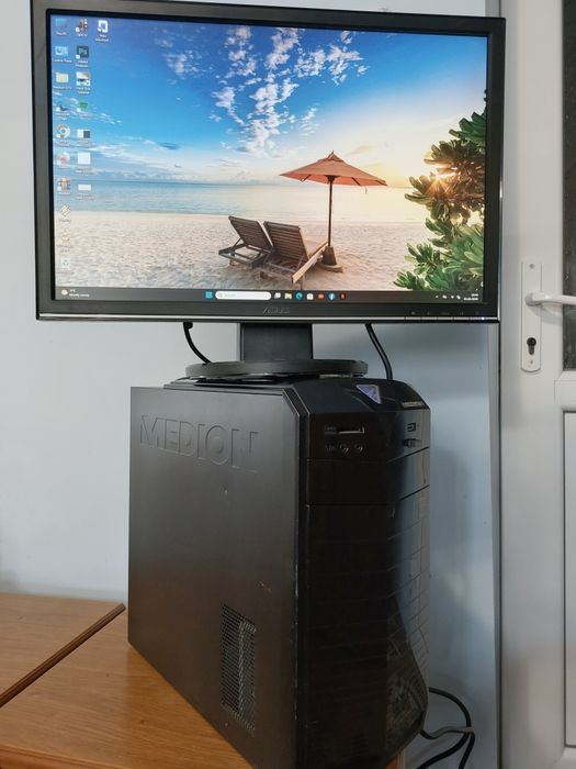 Unitate PC i5 4460 3,2Ghz, 16GB, 180GB SSD + 500GB, GTX 750 TI 2GB, Wi-Fi Windows 11 Office 2024