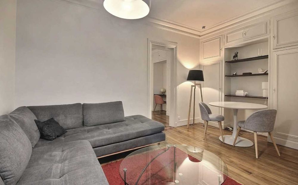 Дава се под наем Тристаен апартамент в Пловдив, Център - 73 кв.м за 209.1 € - Снимка #1