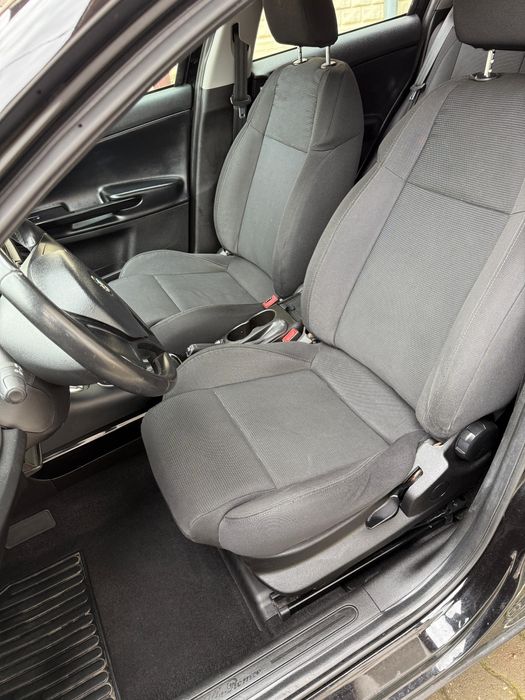 Vând  Alfa Romeo  Giulieta  an 2011 euro 5 Carte Servis 140/Cp